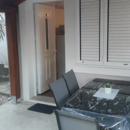 Apartmani Duje Apartment